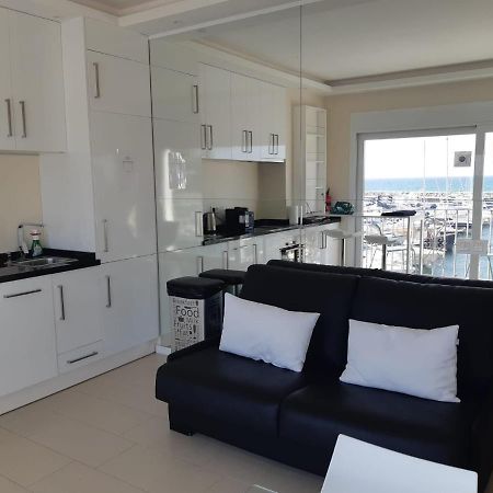 First Line Luxury Penthouse, Puerto Banus, Marbella Apartment Exterior photo